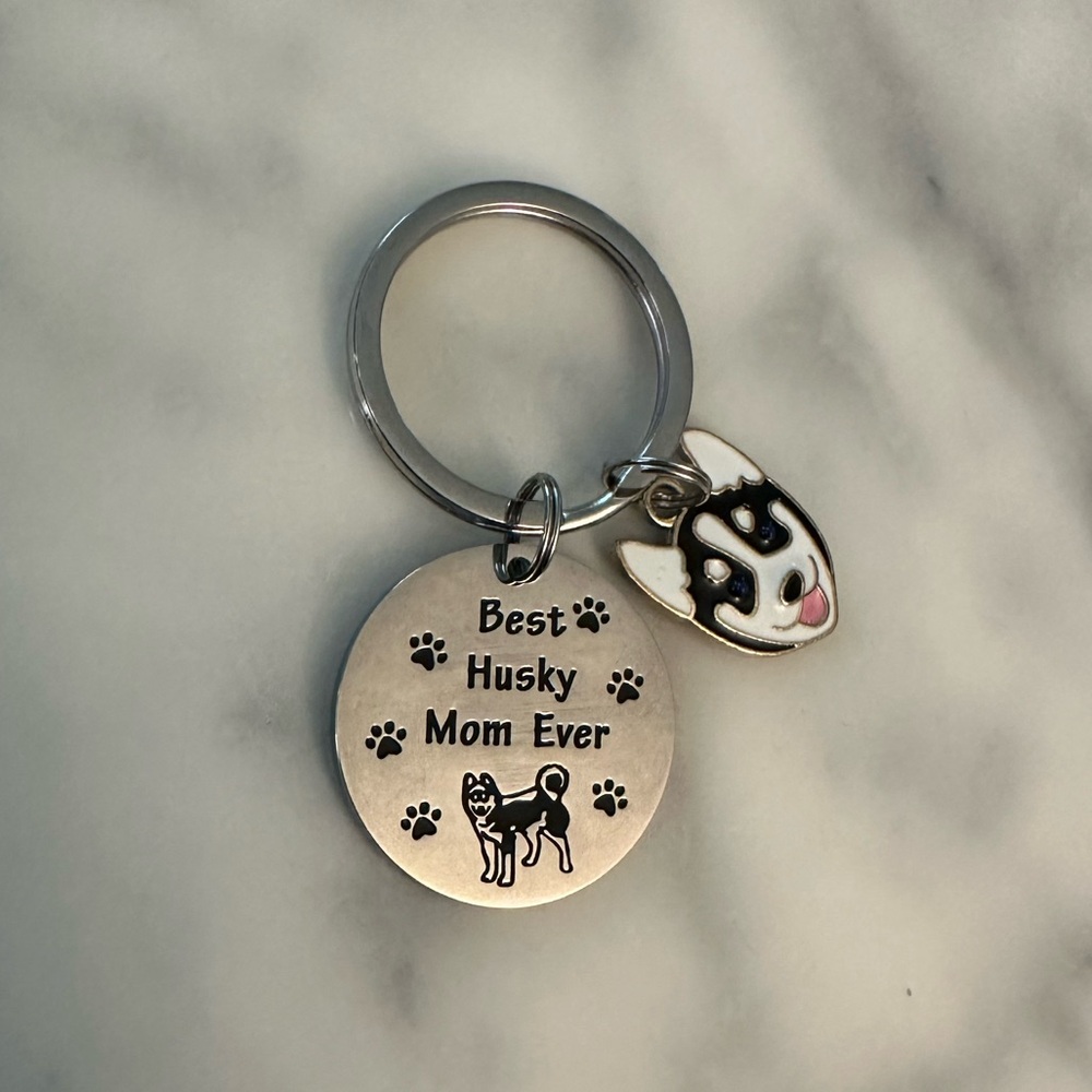 SIBERIAN HUSKY KEYCHAIN